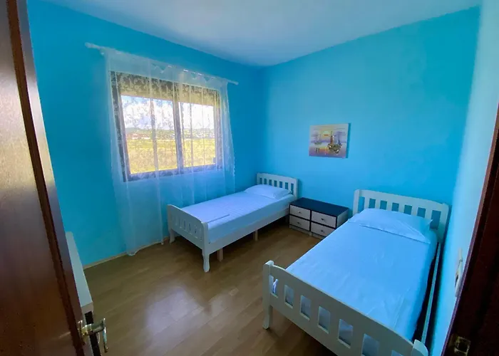 White & Blue Apartment's דירה *