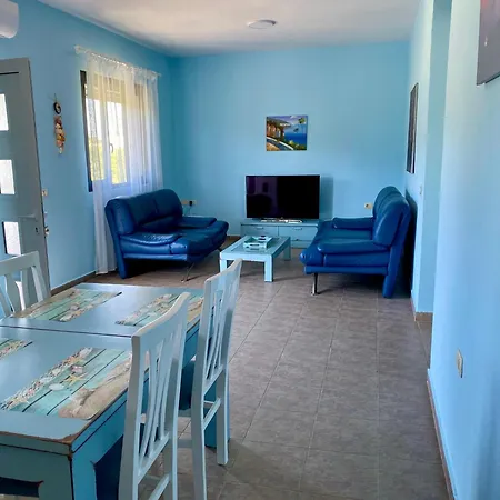 Appartement White & Blue Apartment's
